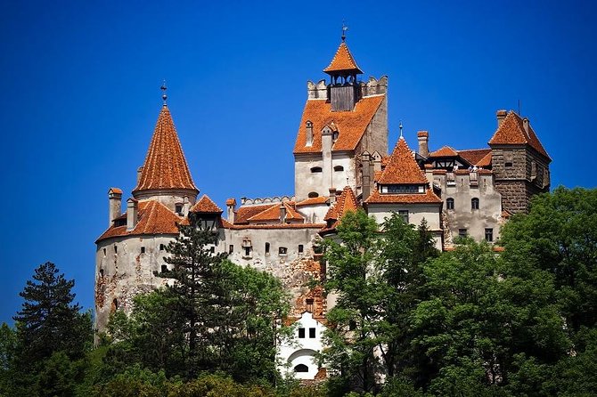 2-Day Private Tour of Transylvania from Bucharest - Rasnov Fortress and the final mountain views