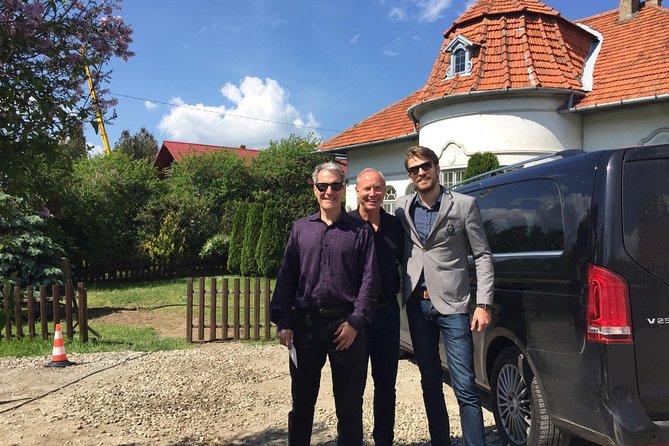 3 Castle:Peles ,Bran,Cantacuzino Tour from Brasov /Hotel pickup - How much value do you get for $108.60?