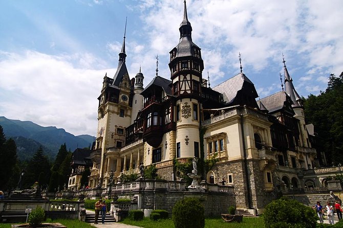 3-Castle: Peles,Bran,Rasnov,Sinaia Monastery from Brasov w pickup - Why this Brasov castle tour works well