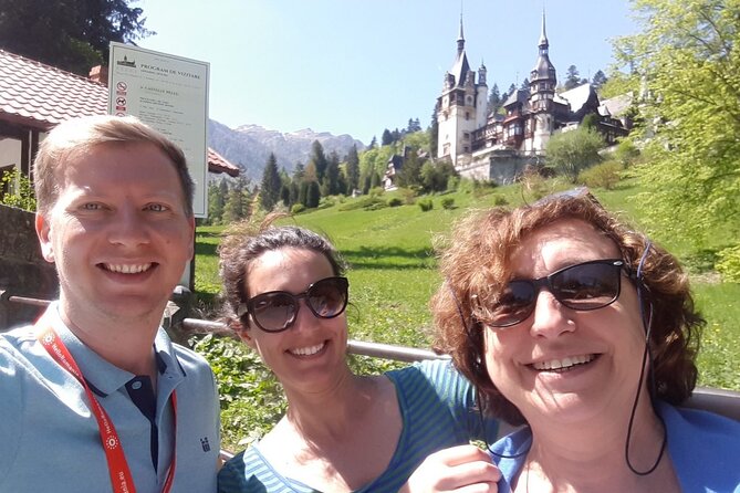 3-Day Tour of Transylvania’s Landmarks from Bucharest - What the guide and vehicle add