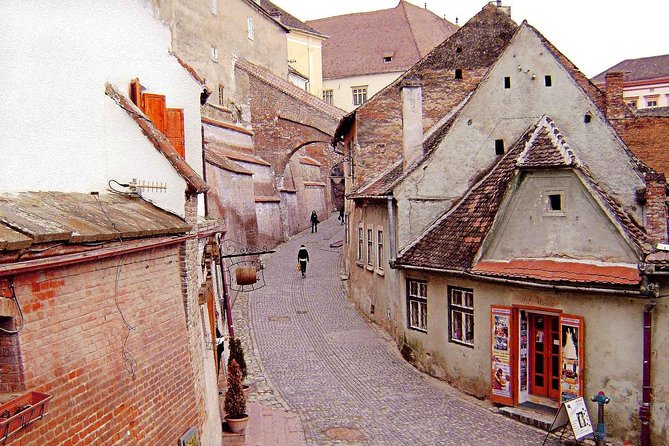 3-Day Transylvania Tour with Dracula's Castle - Day 3: Bran Castle and the Dracula question