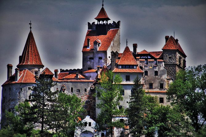4 Days Private Tour in Transylvania: Sibiu, Sighisoara and Brasov - Peles Castle: Romania’s Royal Beginning