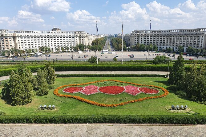 4h Bucharest City Tour - Group Trip Maximum 5 Persons - The Taste of Bucharest - Old Town and Hanul lui Manuc