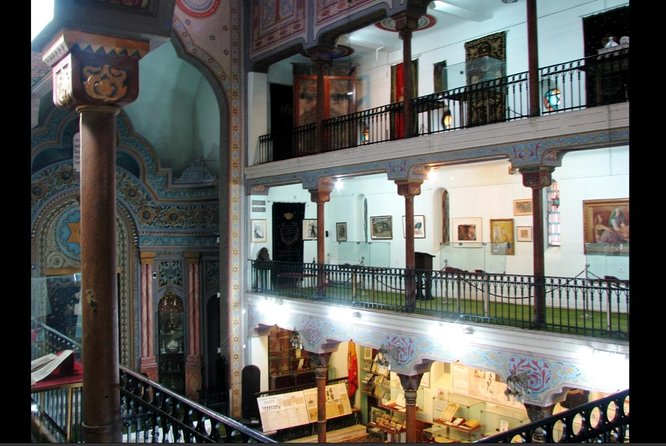 4h Jewish Legacy in Bucharest - Private Tour by Car and Walking - Who will get the most from this four-hour tour
