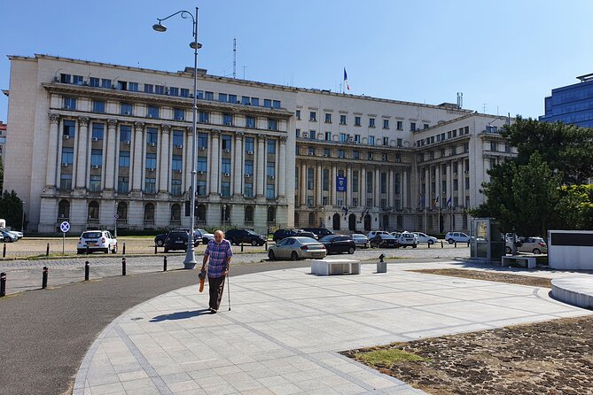 8h Bucharest City Tour Private Tour - Old Town and Hanul lui Manuc