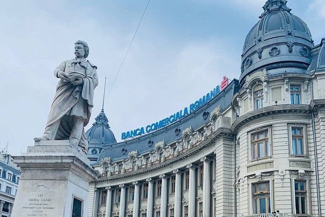 8h Bucharest full-day Tour, Parliament and Top Attraction, Privat - Village Museum: traditional Romania in an open-air setting