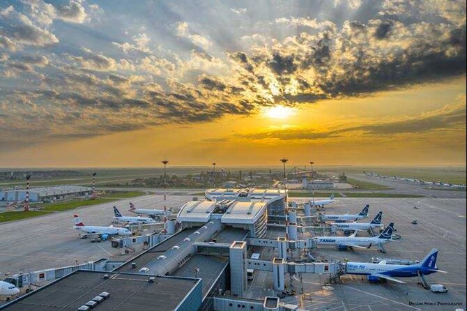 Airport Transfer -One way Bucharest Otopeni Henri Coandă Airport - What the private vehicle changes