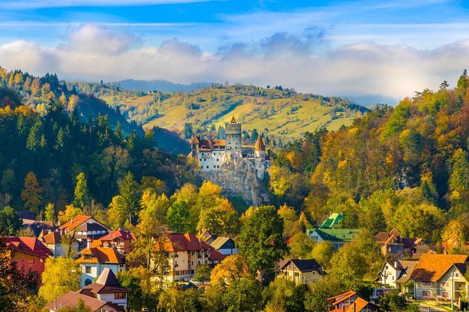 Bear Sanctuary, Bran (Dracula) Castle, Peles Castle From Brasov - Bran Castle: separating the fortress from Dracula