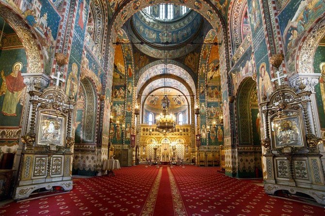 Black Sea Private Tour, Day Trip to Constanta from Bucharest - Two hours at Constanta Beach