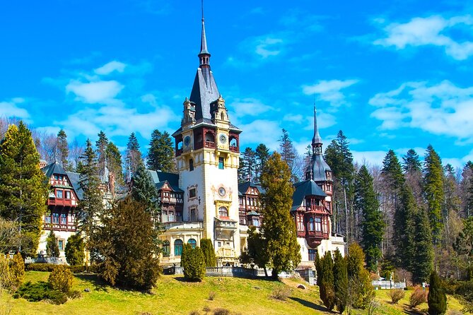 Bran Castle, Peles Castle and Brasov from Bucharest - Three Transylvania sights from Bucharest in one day