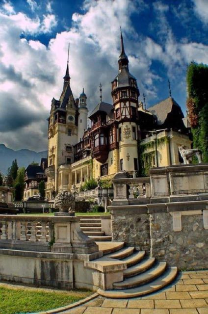 Brasov: Bran, Peles and Cantacuzino Castles Day Tour - What the day is really like from Brasov