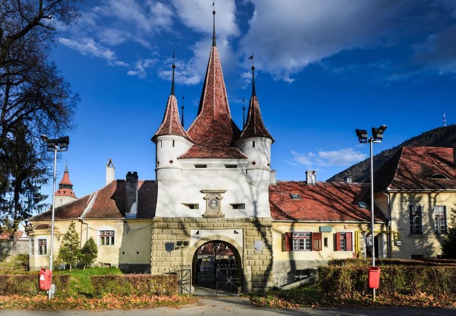 Brasov: Candlelight Tour of Medieval Architecture - The 1901 Jewish Synagogue