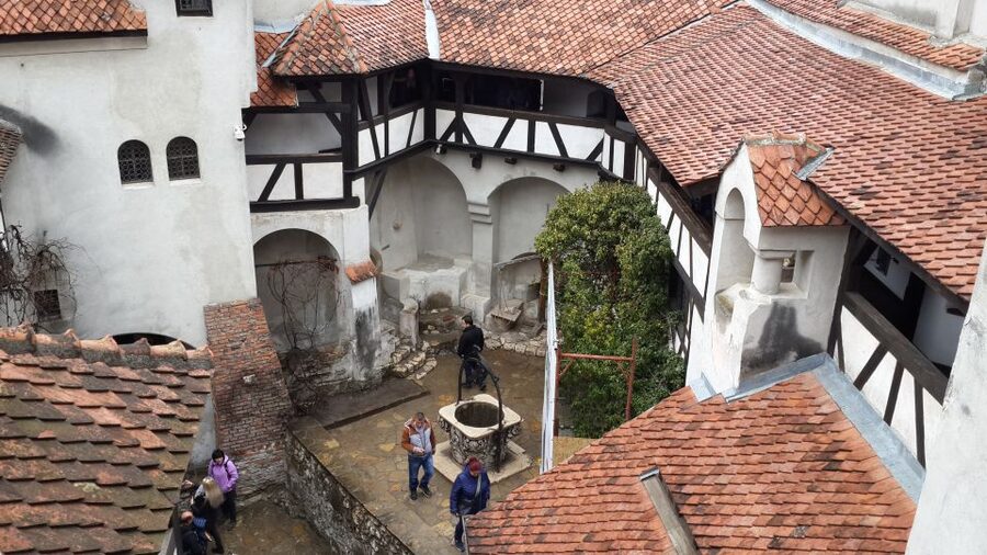 Brasov: Peles Castle, Bran Castle & Rasnov Fortress Day Tour - Why this Brasov day trip works