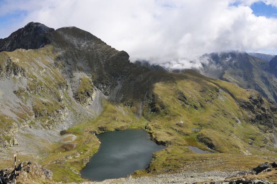 Brasov: Private Fagaras Mountains Trekking Tour - The Vanatoarea lui Buteanu choice