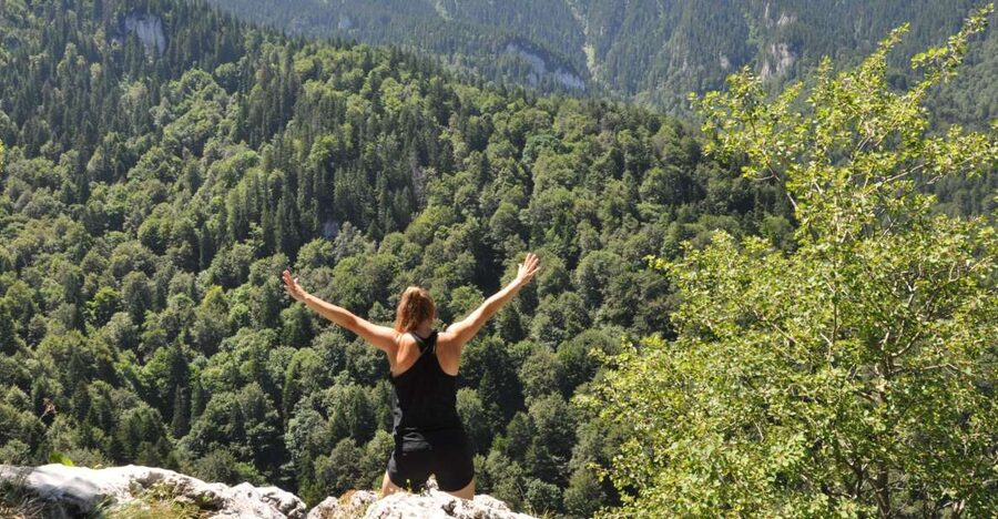 Brasov: Small-Group 7 Ladders Canyon Day Trip - The 45-minute walk to the canyon