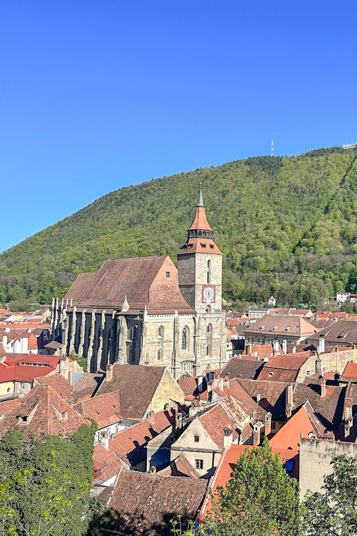 Brasov: Walking Tour of the Old Town & Photo Hotspots - Catherine’s Gate and Weaver’s Bastion