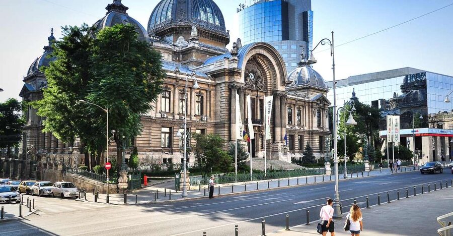 Bucharest: 2-Hour City Highlights Bike Tour - Why a bike is a smart way to meet Bucharest