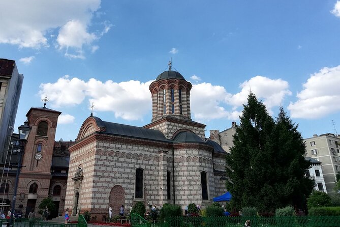 Bucharest 3-hours Walking Tour (Small Groups) - Manuc’s Inn and the medieval Old Town