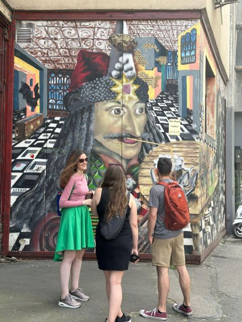 Bucharest Alternative Walking Tour - The Square Cat mural and Cinema Capitol Garden