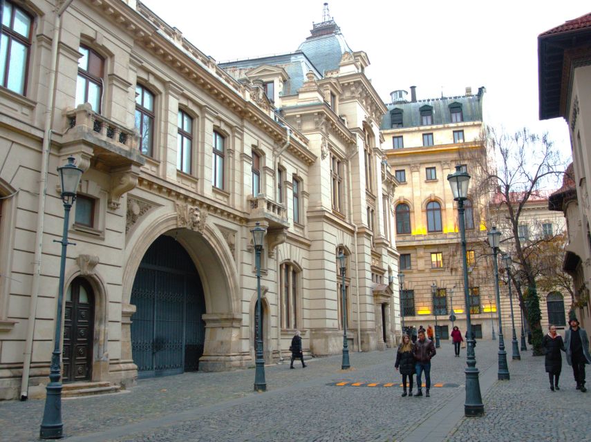 Bucharest by car - full day 'stop and visit' experience - Razvan’s guiding style