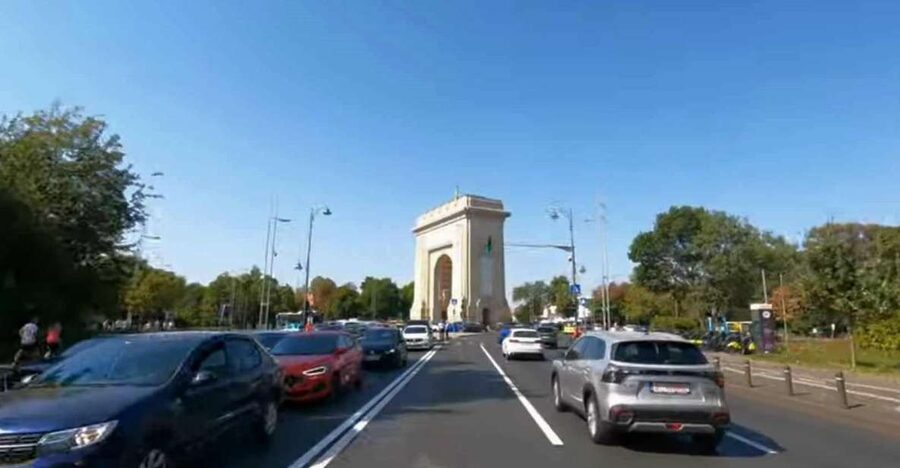 Bucharest by car - full day 'stop and visit' experience - Bellu Cemetery: Bucharest’s quieter opening