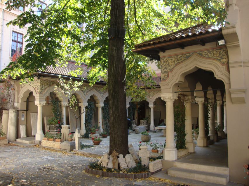 Bucharest: City Highlights Guided Walking Tour - What the $21 price really covers