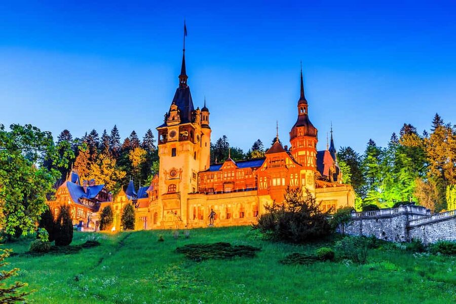 Bucharest : Dracula Castle, Peles Castle and Brasov Day Trip - Why this Bucharest day trip works