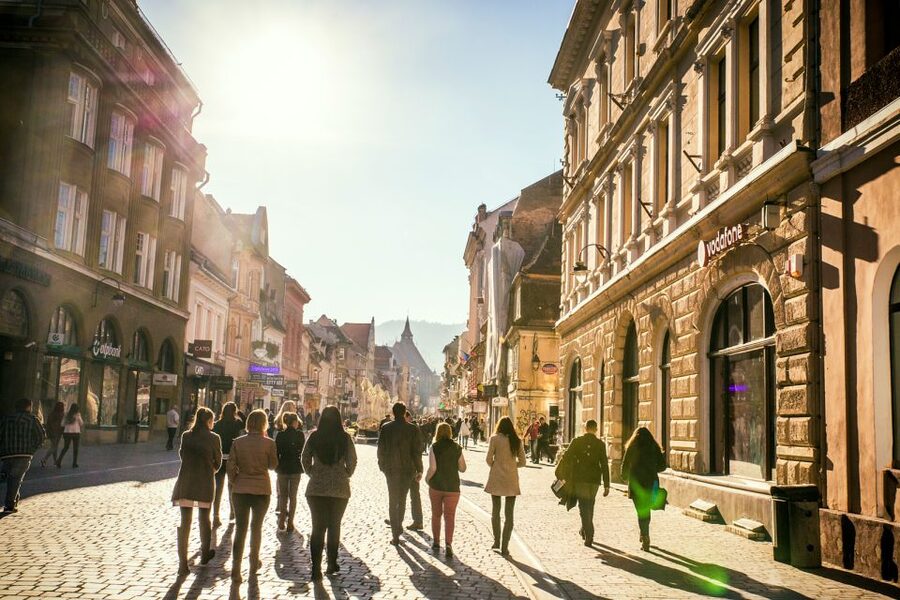 Bucharest: Dracula Castle, Peles Castle & Brasov Old Town - From Bucharest to Sinaia and the Carpathians