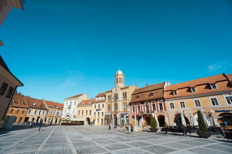 Bucharest: Dracula's Castle, Peles Castle, & Brasov Old Town - Meeting the group in central Bucharest