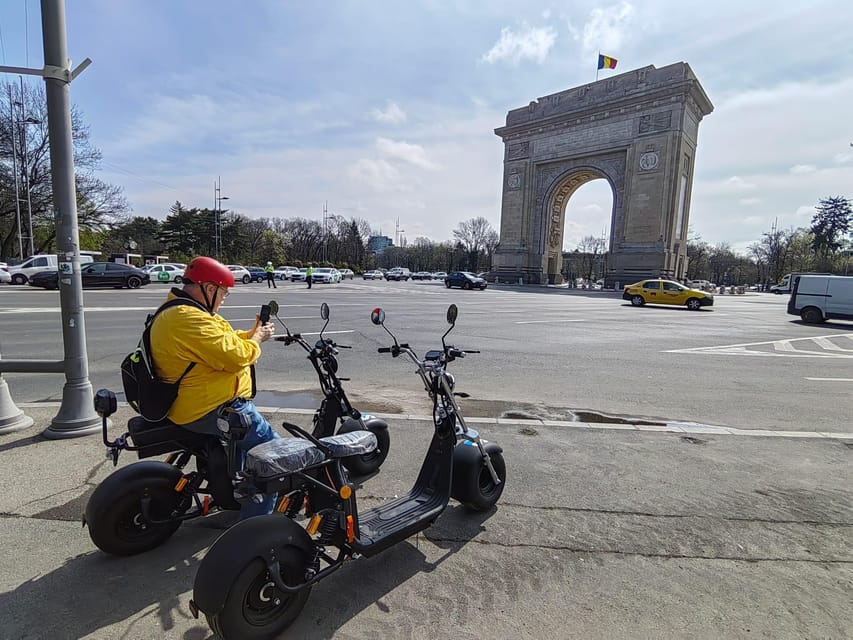 Bucharest electric city tour by Smart Balance #green - The fountains and Parliament: Bucharest in grand scale