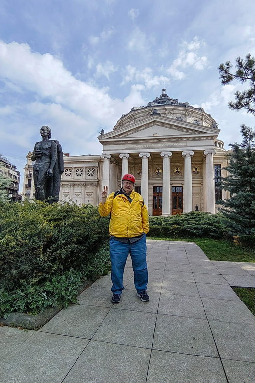Bucharest electric city tour by Smart Balance #green - Village Museum: Romania in one compact setting