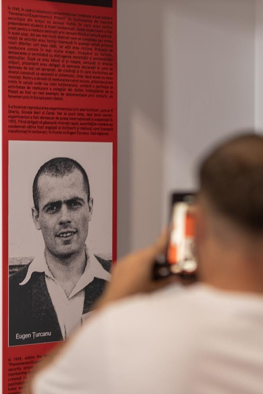 Bucharest: Entry ticket at the Museum of Communism - How much time should you allow?