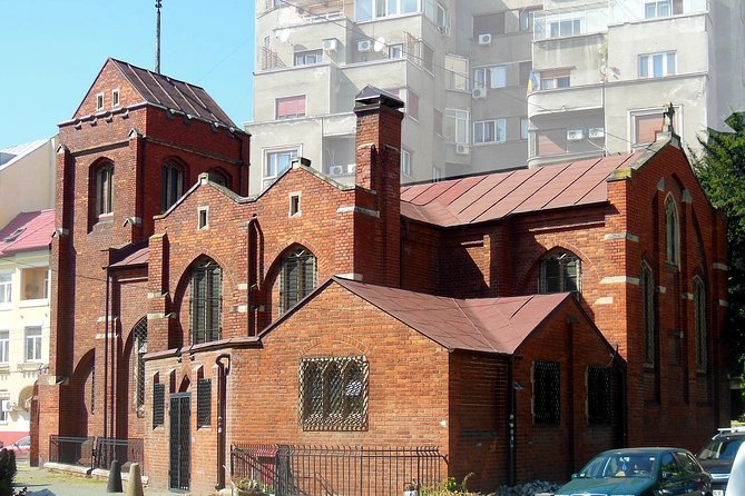 Bucharest Ghosts Stories and Mythology - Why the small group helps