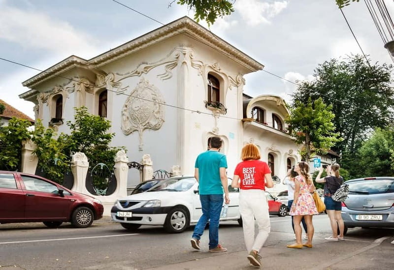 Bucharest: Hidden Gems 2.5-Hour Walking Tour - Why this walk shows you a less polished Bucharest