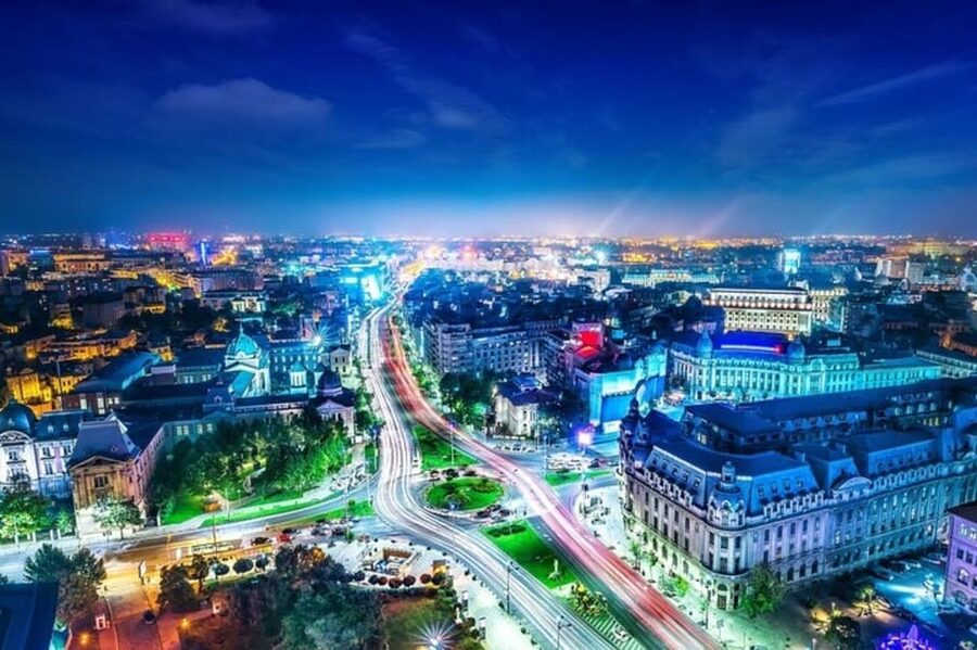 Bucharest : Highlights & Hidden Gems Walking Tour - Key points at a glance