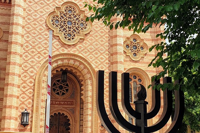 Bucharest Jewish Heritage | Holocaust Memorial | Private Car Tour - What the private car adds to the experience