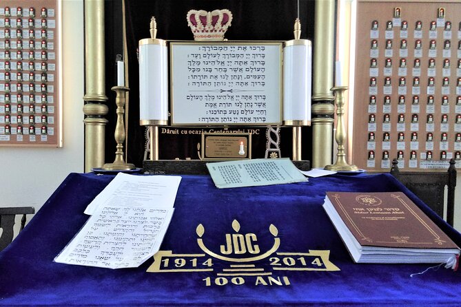 Bucharest Jewish Heritage Private Walking Tour - Jerusalem Lion Square and the Jewish State Theater