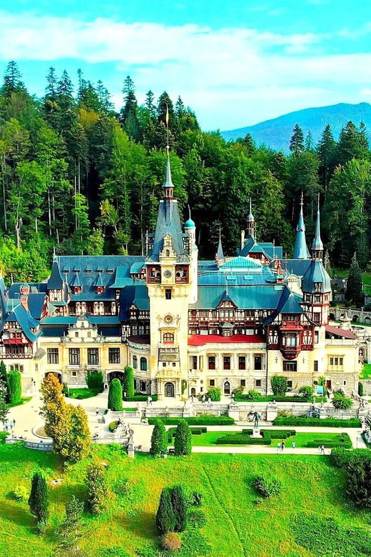 Bucharest: Peles Castle, Bran Castle, & Brasov Old Town Tour - Who should book this tour?