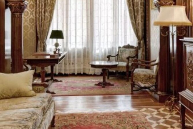 Bucharest Private Tour, Parliament Palace, Ceausescu House Visit - Who should book this Bucharest tour?