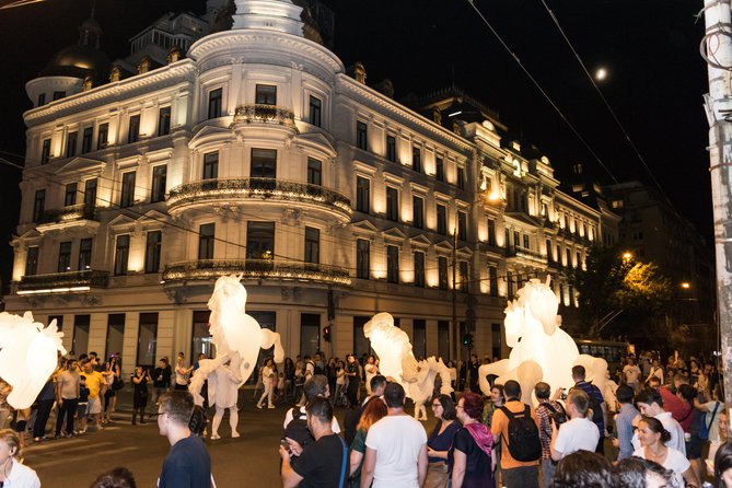 Bucharest Pub Crawl in the Old Town - What the guides add to the evening