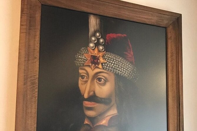 Bucharest to Dracula Castle, Peles Castle and Brasov Guided Tour - Is this better than arranging the route yourself?