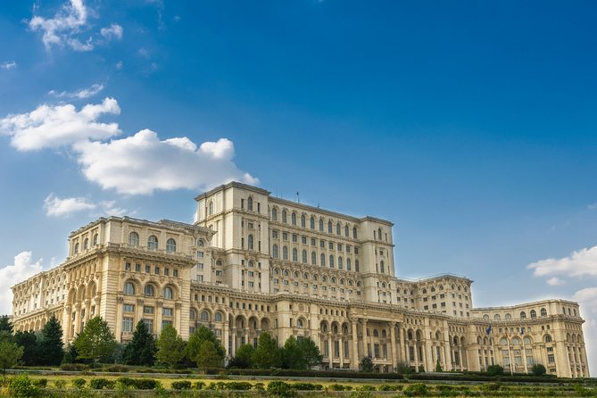 Bucharest Under Communism: Life, Terror & Hope - Starting at Unirii Square and the Victory of Socialism Boulevard