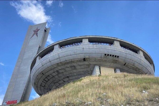 Buzludzha Monument and Tsarevets Fortress in Bulgaria Private - A possible Arbanassi lunch stop