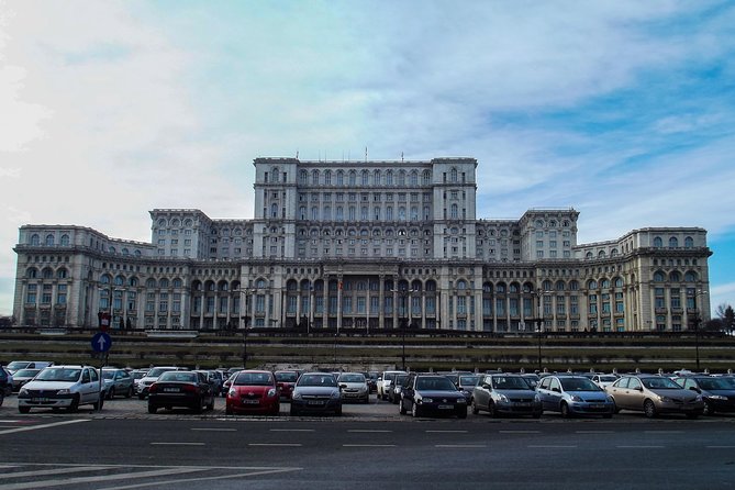 Communism in Bucharest - Landmarks, Museum & Communist Appetizers - Antim Monastery and the buildings that escaped