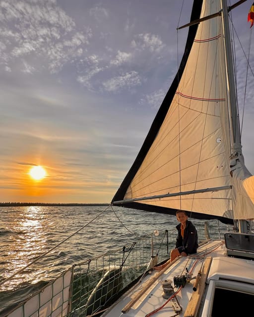 Constanta: Sailing Prince - Choosing between swimming, snorkeling, and sunbathing