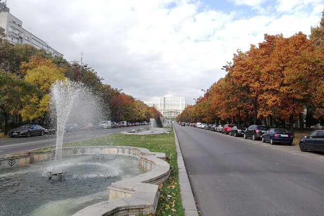 Contrasts of Communism - Small Group Walking Tour in Bucharest - Revolution Square and the last speech
