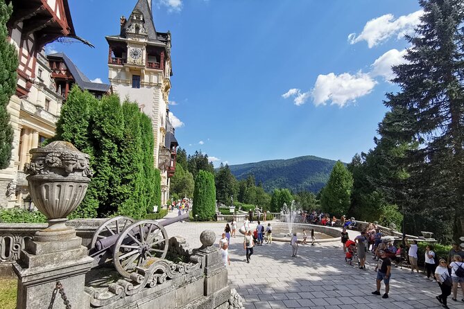 Day trip from Bucharest to Brasov, Peles & Dracula's Castle - The early start from Grand Hotel Bucharest
