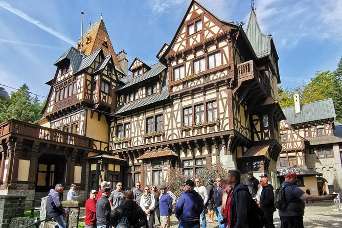 Day trip from Bucharest to Brasov, Peles & Dracula's Castle - What the guide adds to a long road day