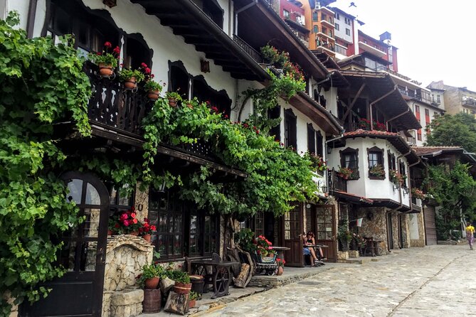Day Trip to Bulgaria and Veliko Tarnovo from Bucharest - Basarbovo Monastery and its rock-cut chapel