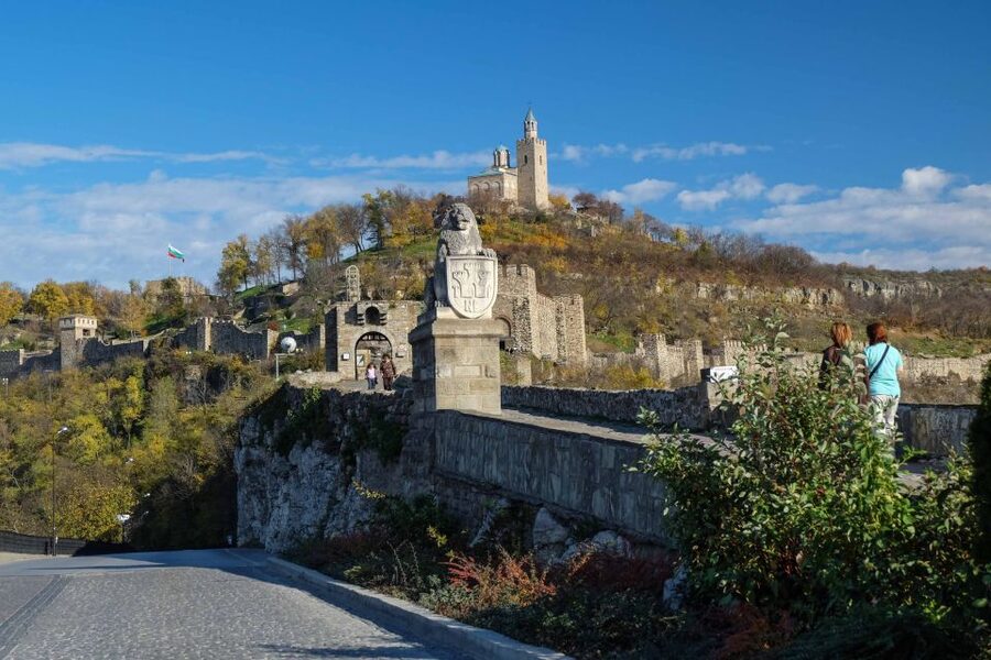 Day Trip to Bulgaria and Veliko Tarnovo from Bucharest - Arbanasi: old architecture after the fortress